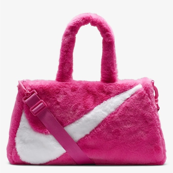 Nike Sportswear Faux Fur Large Duffle Tote Bag Fuchsia/White New FB3050 617 - Picture 1 of 14